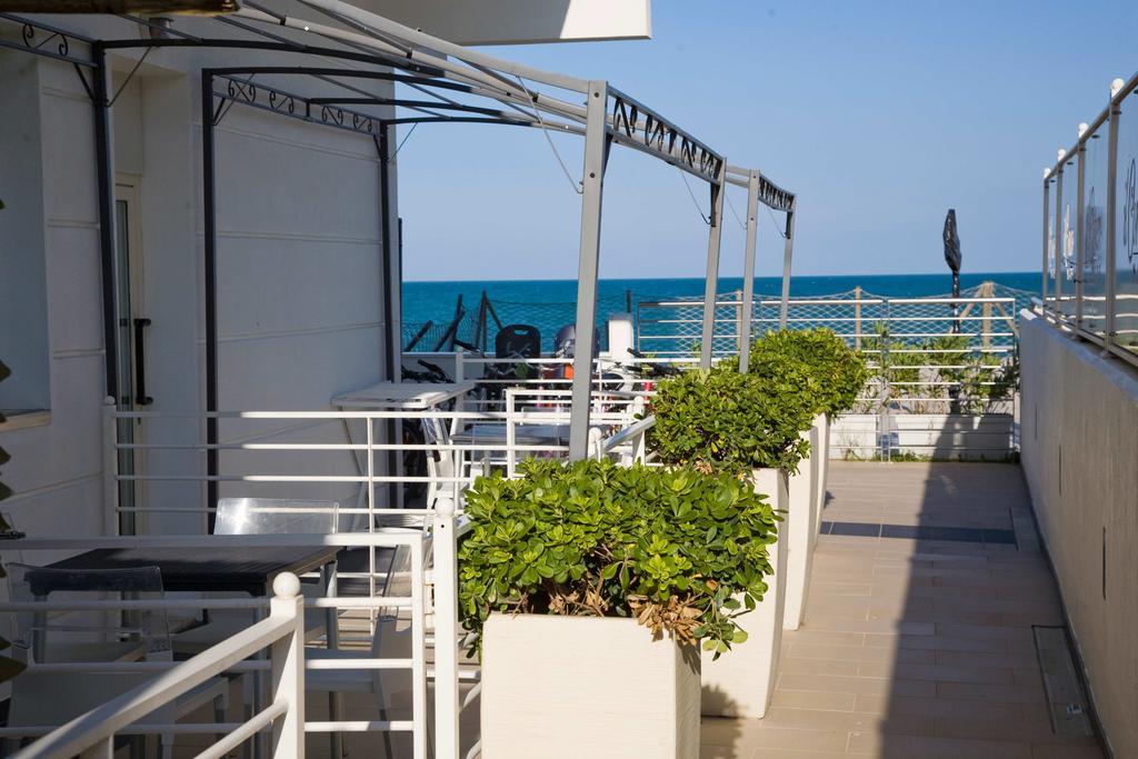 Il Conero Mare Aparthotel Numana Room photo